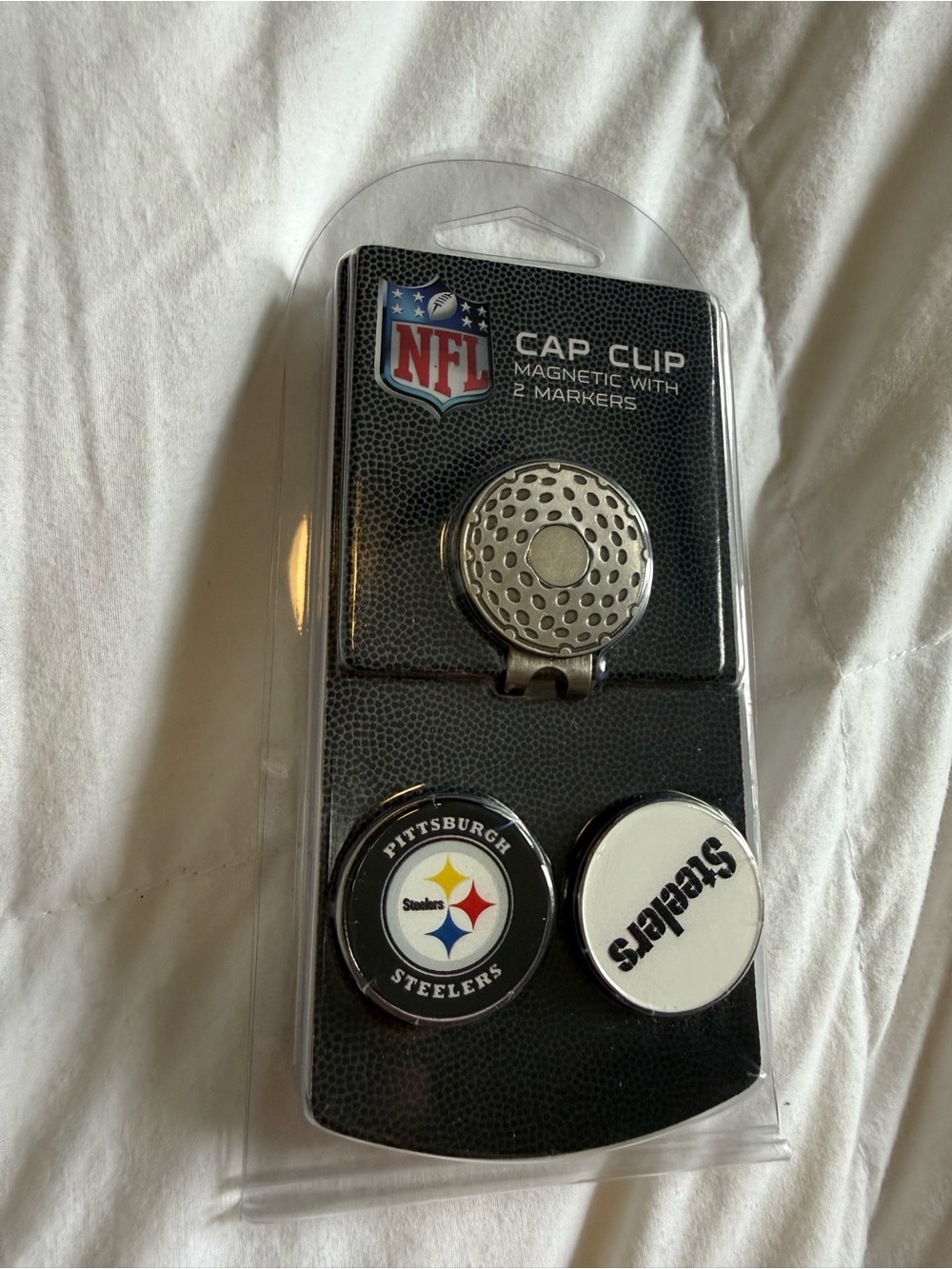 NFL Pittsburgh Steelers Magnetic Cap Clip with Team Markers - Black & White